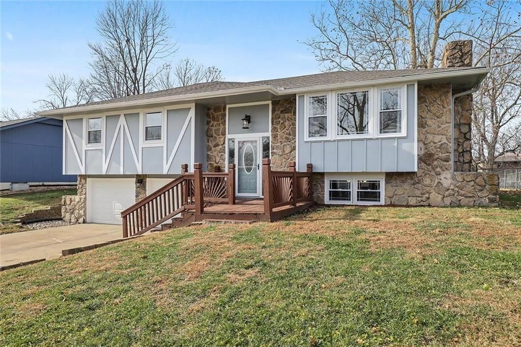 519 S Ridge Drive — photo 2