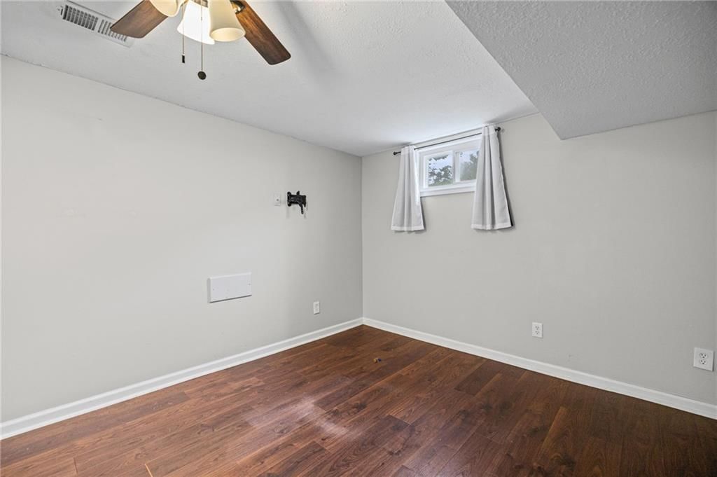 519 S Ridge Drive — photo 35