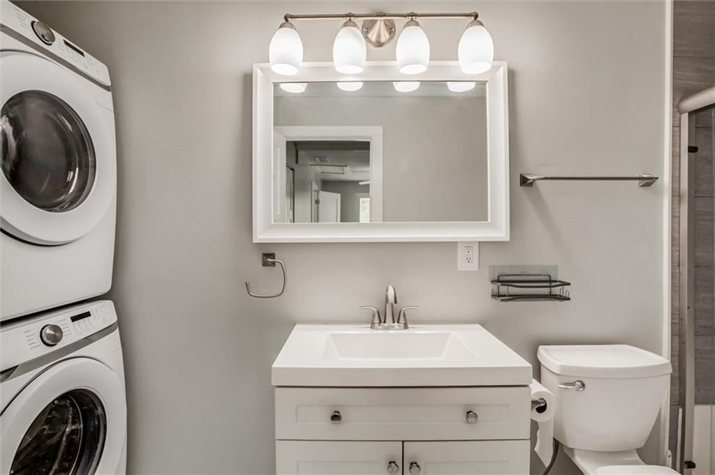 4552 N Locust Street — photo 12
