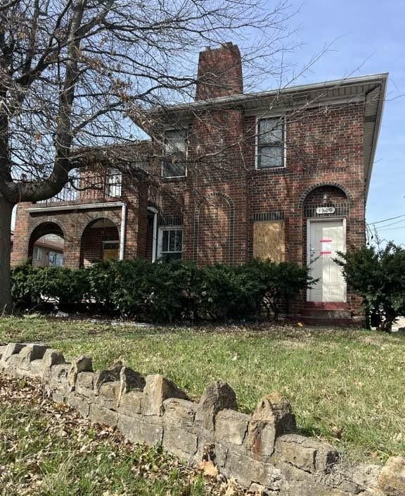 1500 Woodland Boulevard — photo 1