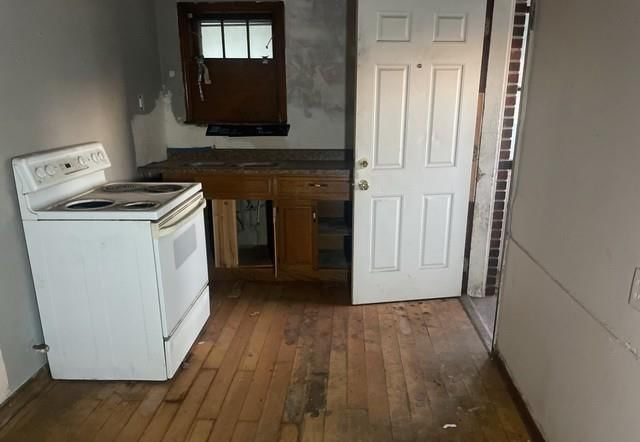 1500 Woodland Boulevard — photo 4