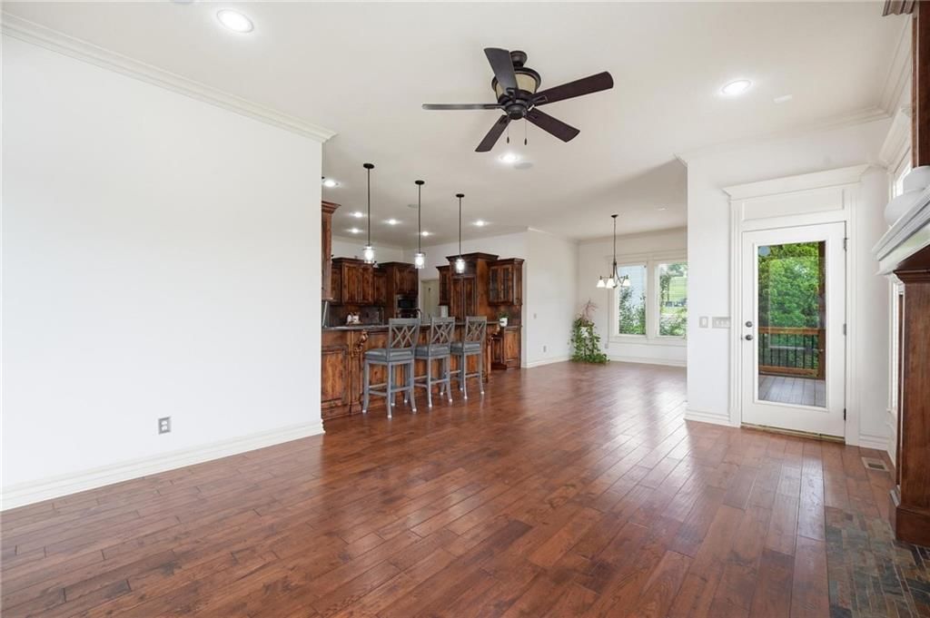 324 NW Thoreau Circle — photo 16