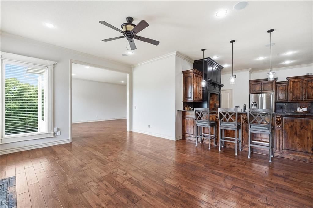 324 NW Thoreau Circle — photo 17