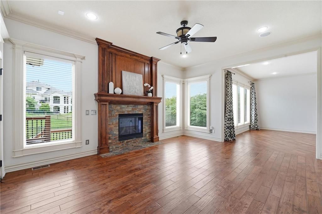 324 NW Thoreau Circle — photo 18