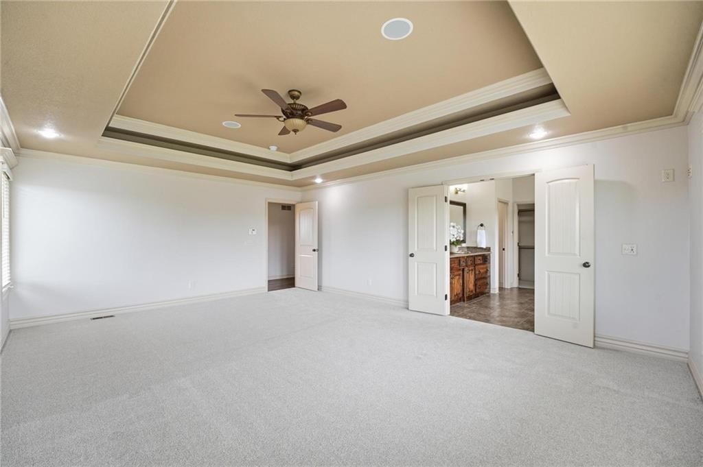 324 NW Thoreau Circle — photo 36