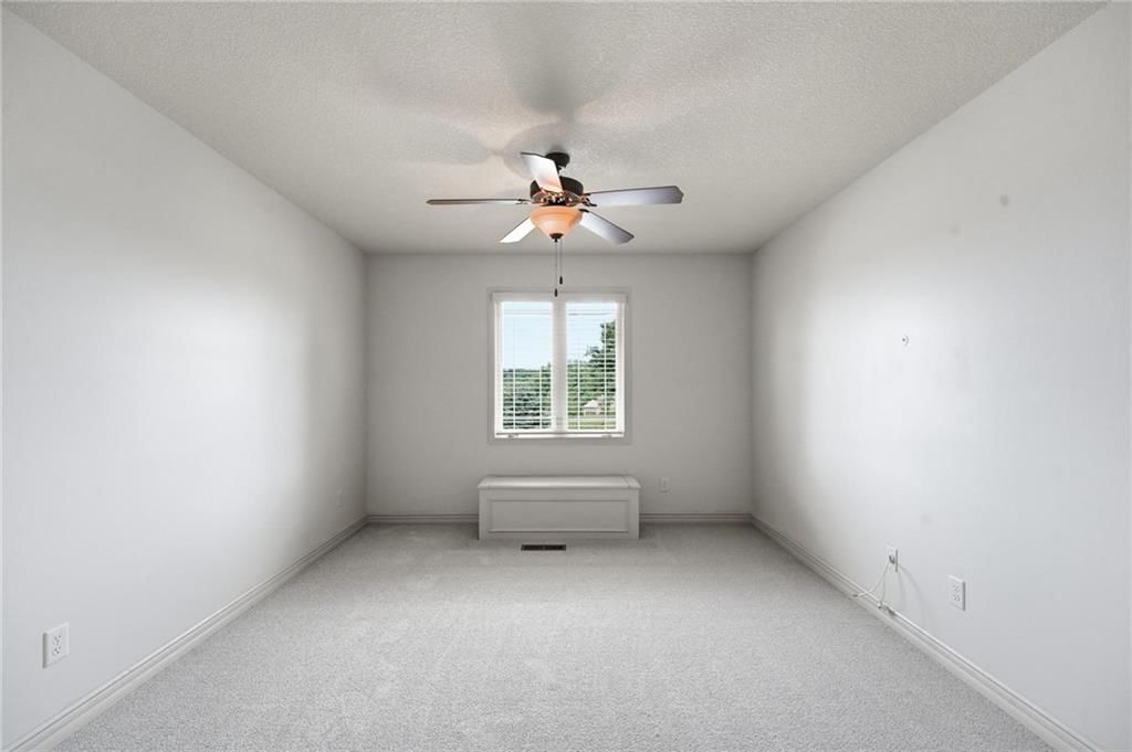 324 NW Thoreau Circle — photo 48