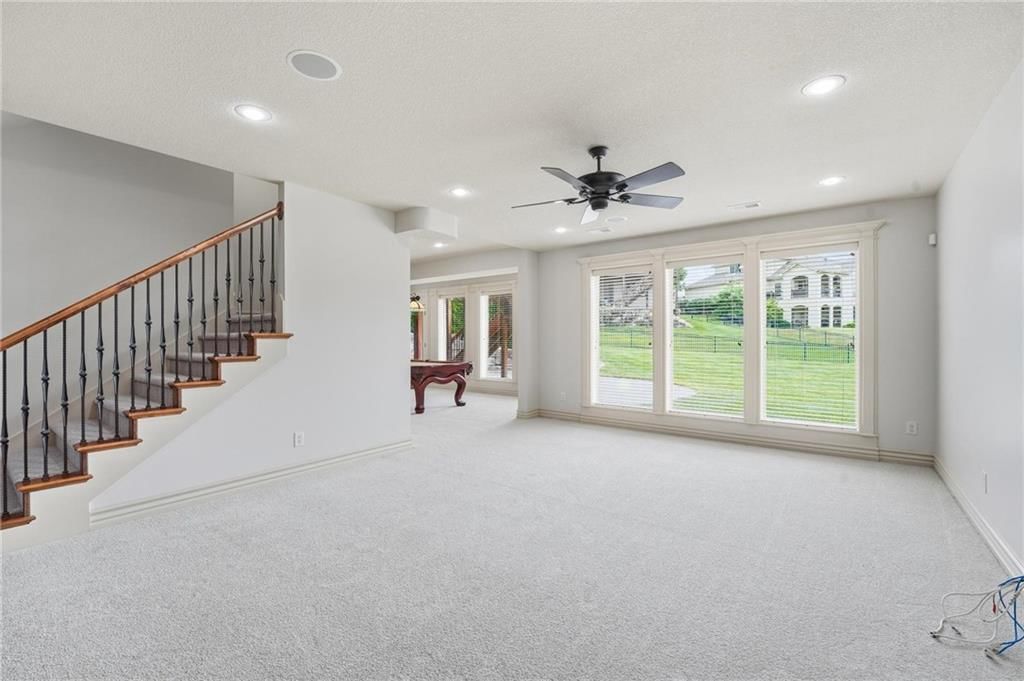324 NW Thoreau Circle — photo 52