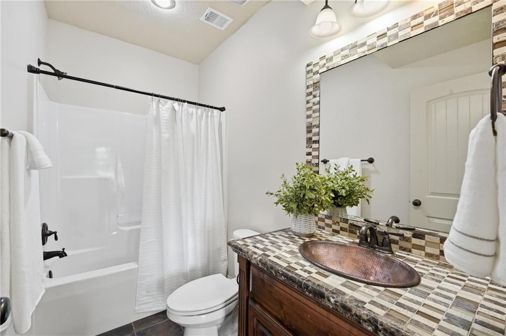 324 NW Thoreau Circle — photo 57