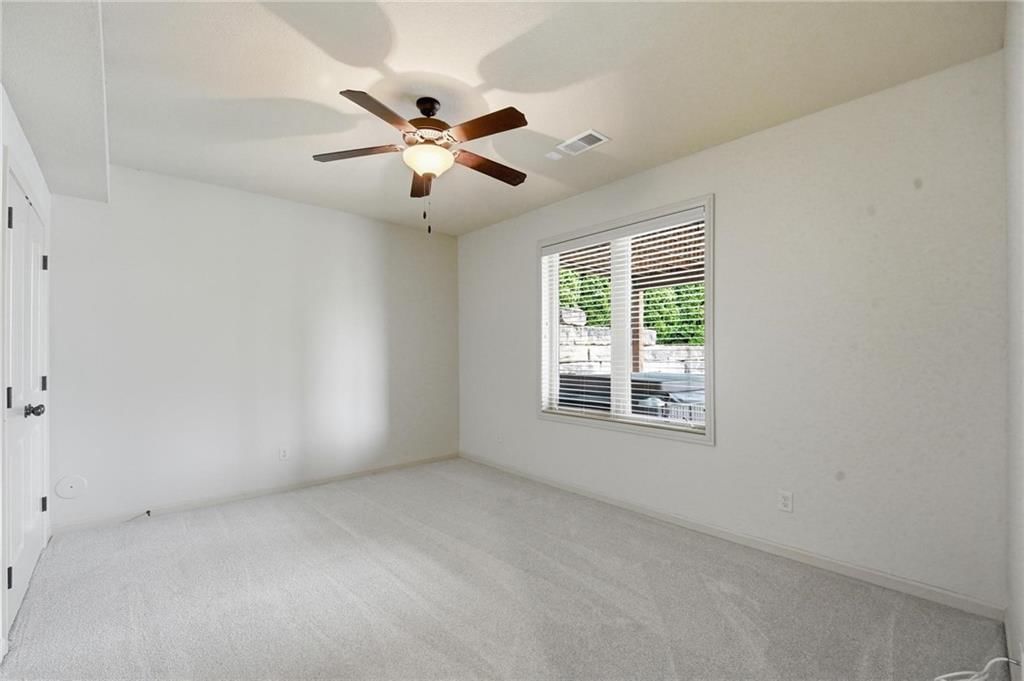 324 NW Thoreau Circle — photo 58