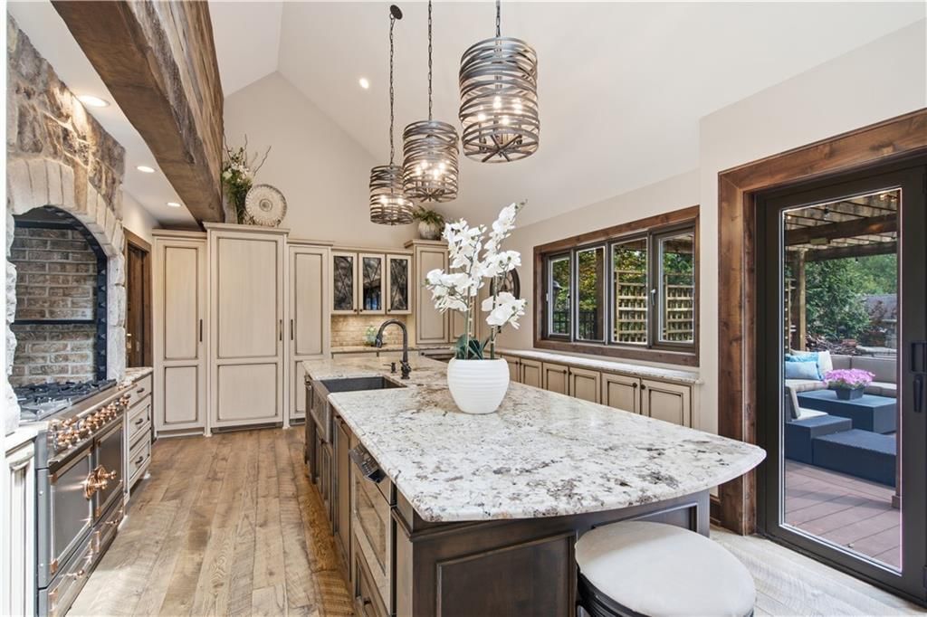 3505 SHAWNEE MISSION Parkway — photo 11