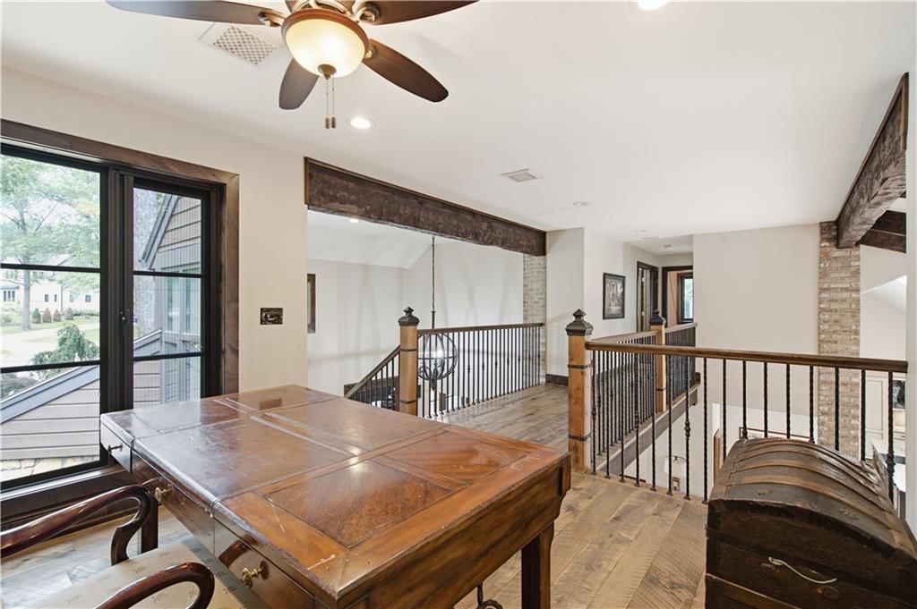 3505 SHAWNEE MISSION Parkway — photo 23
