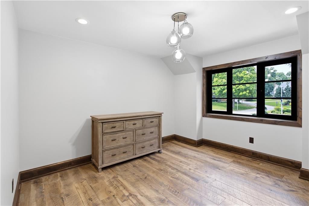 3505 SHAWNEE MISSION Parkway — photo 26