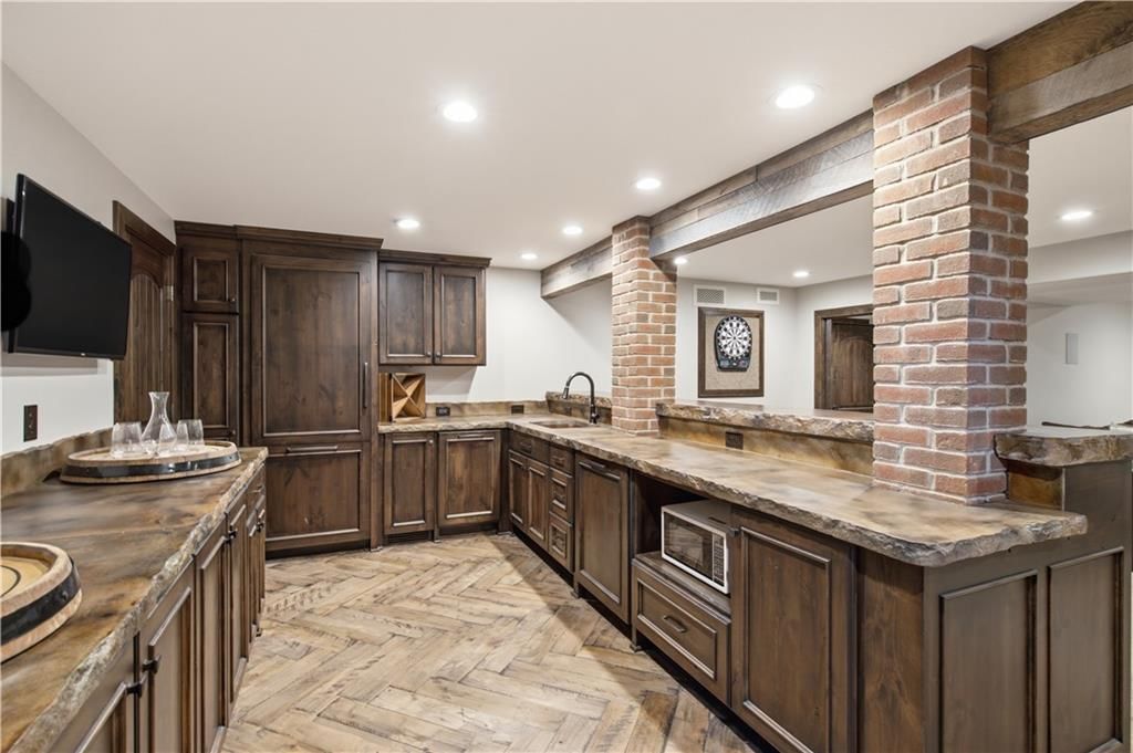 3505 SHAWNEE MISSION Parkway — photo 30