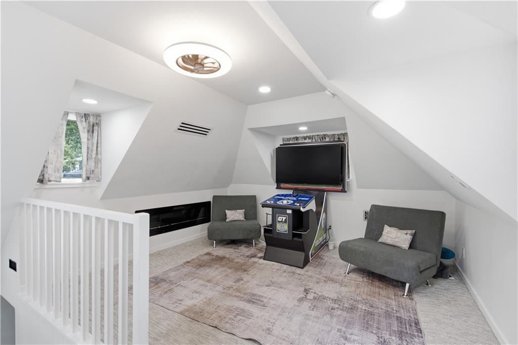 3505 SHAWNEE MISSION Parkway — photo 45