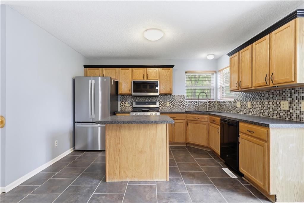 15575 NW 126th Street — photo 9