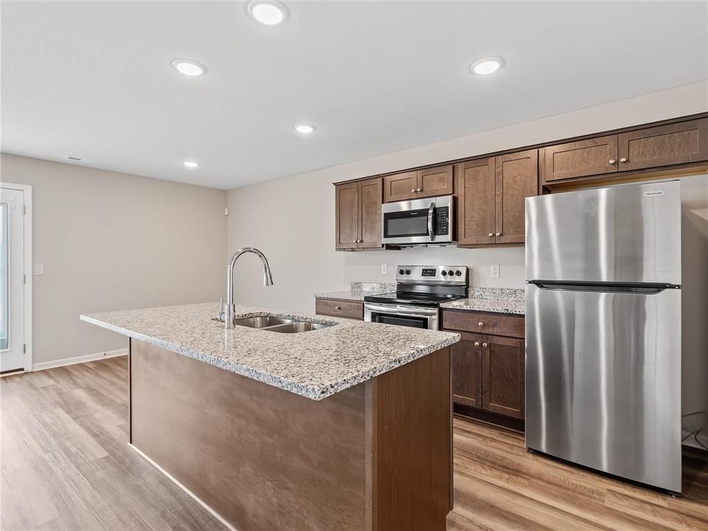 2104 Crestview Place — photo 14