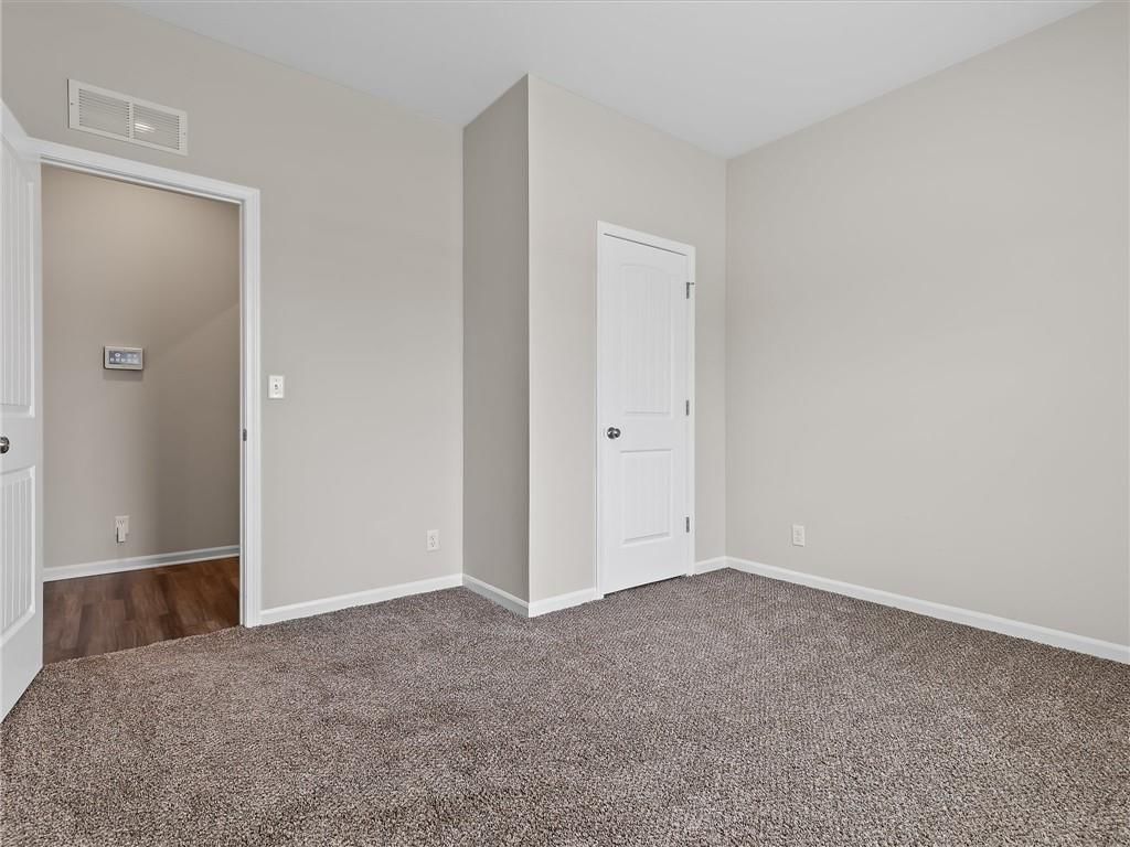 2104 Crestview Place — photo 23