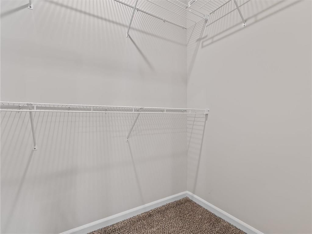 2104 Crestview Place — photo 29