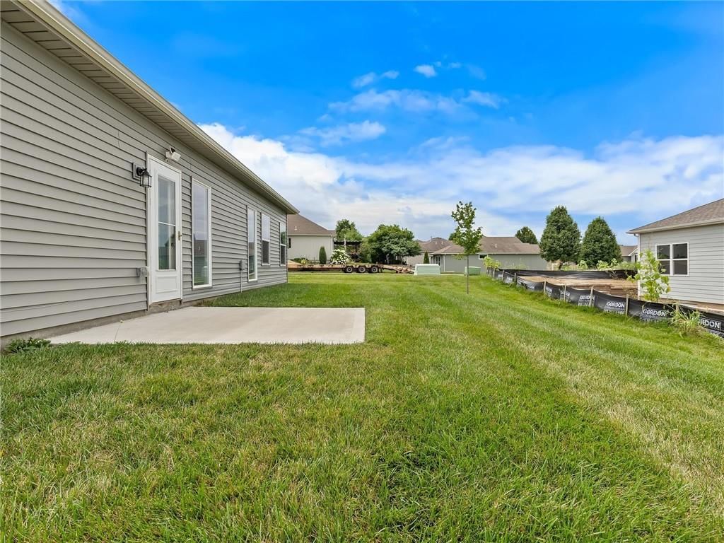 2104 Crestview Place — photo 34