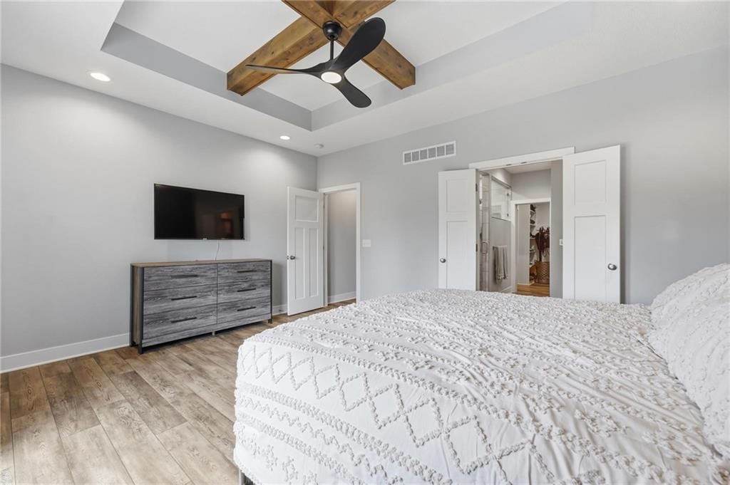 1504 Country Club Drive — photo 17