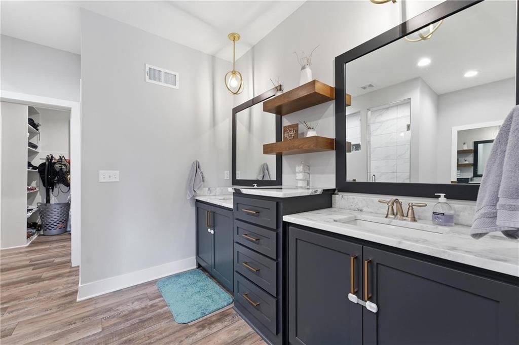 1504 Country Club Drive — photo 19