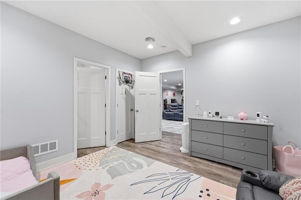 1504 Country Club Drive — photo 40