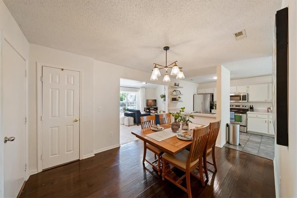 4804 Mccormick Street — photo 5