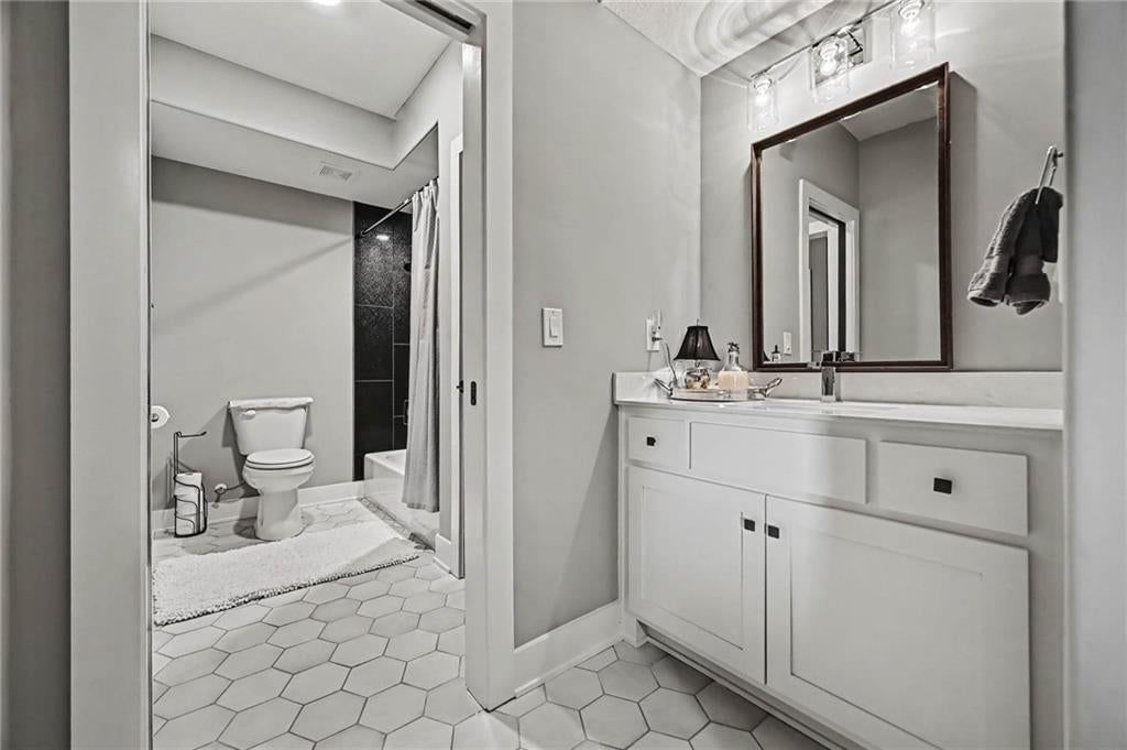 3406 NE 102nd Street — photo 37