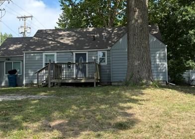 3117 S Crysler Avenue — photo 1