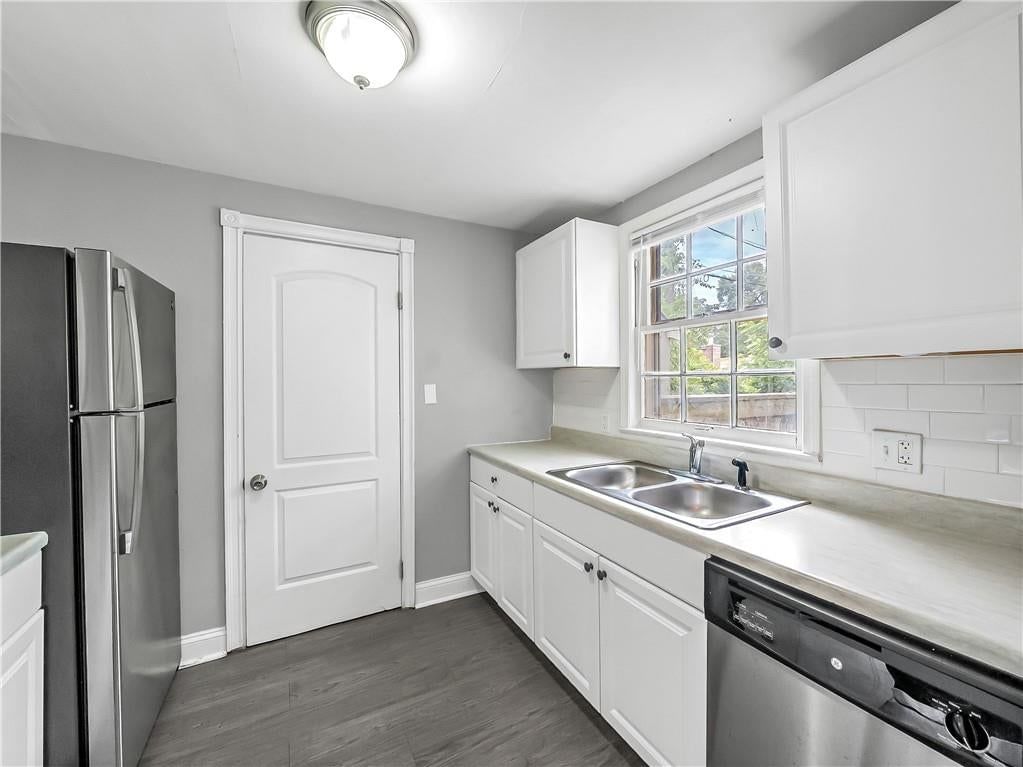 3117 S Crysler Avenue — photo 11