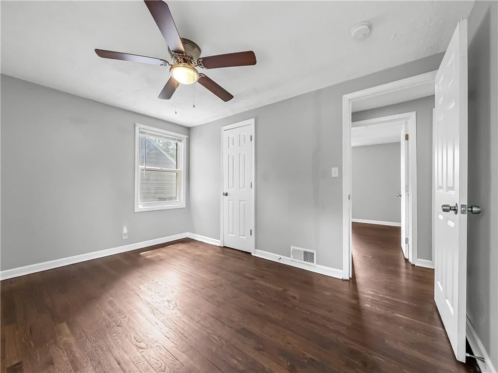 3117 S Crysler Avenue — photo 19