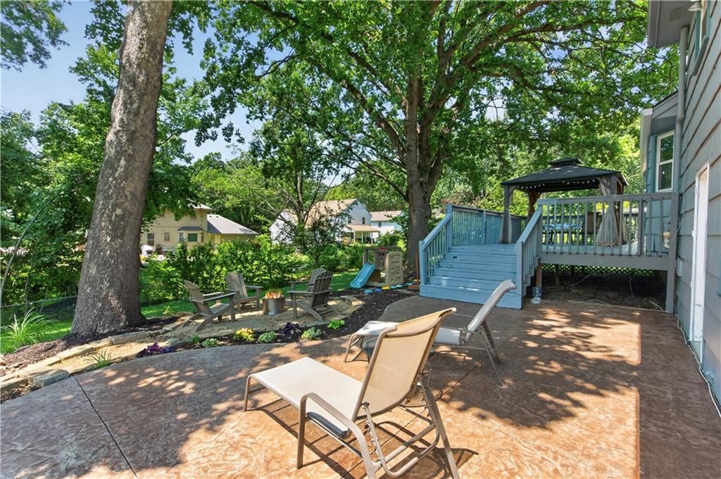 9980 MELROSE Street — photo 25