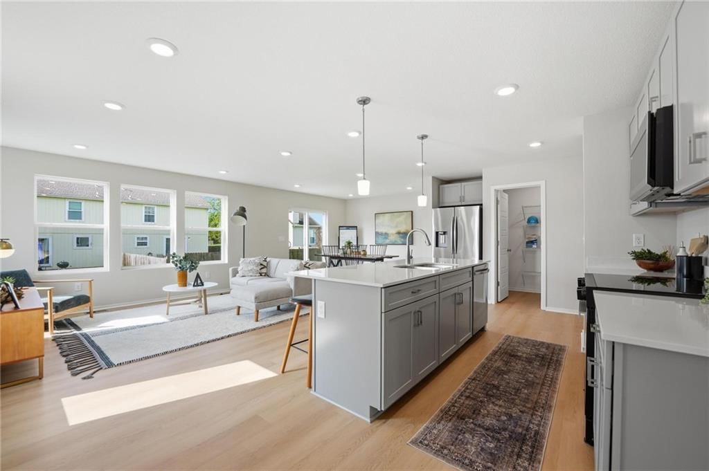 1443 S 4th Street E — photo 3