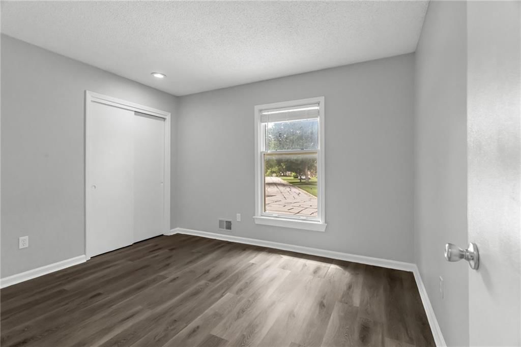611 SW Murray Road — photo 12