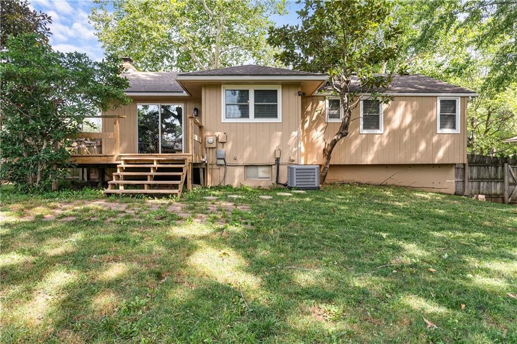 504 SW Killarney Lane — photo 16