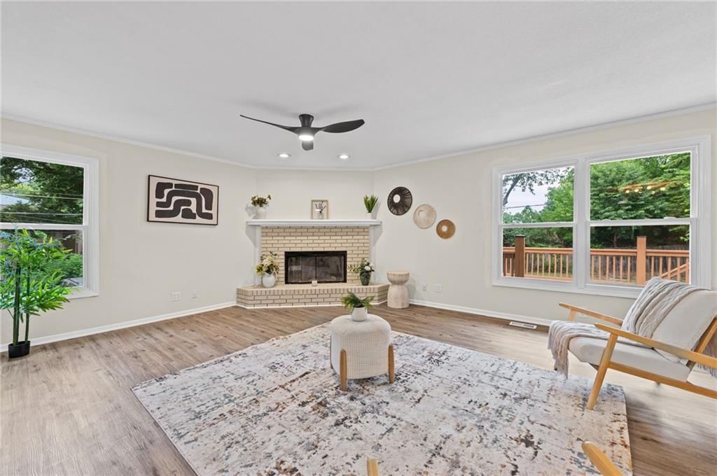4504 Wood Avenue — photo 13
