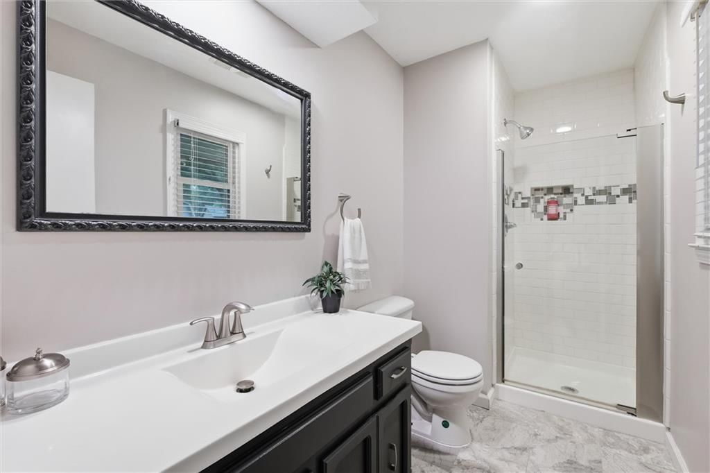 414 Kingsley Avenue — photo 10
