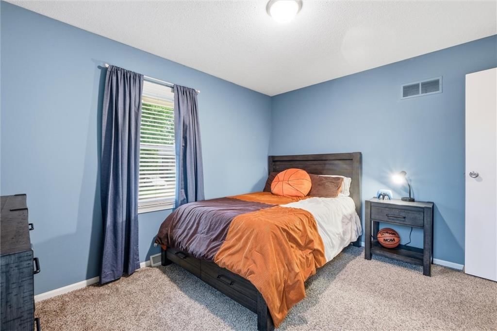 414 Kingsley Avenue — photo 11