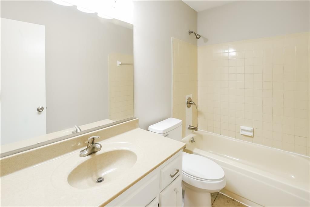 8311 N Everton Avenue — photo 18