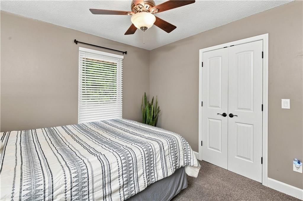411 SE Claremont Street — photo 26