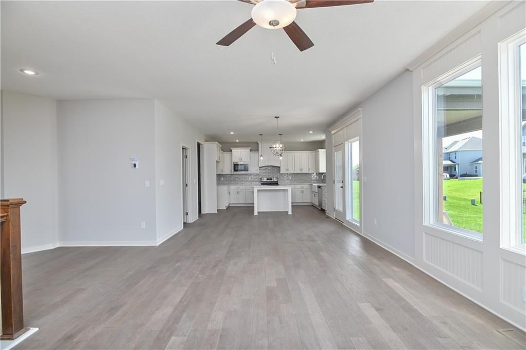 2695 W Park Street — photo 10
