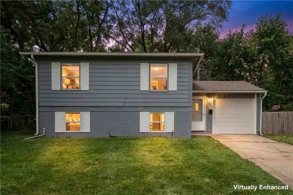 9505 Spring Valley Road — photo 1