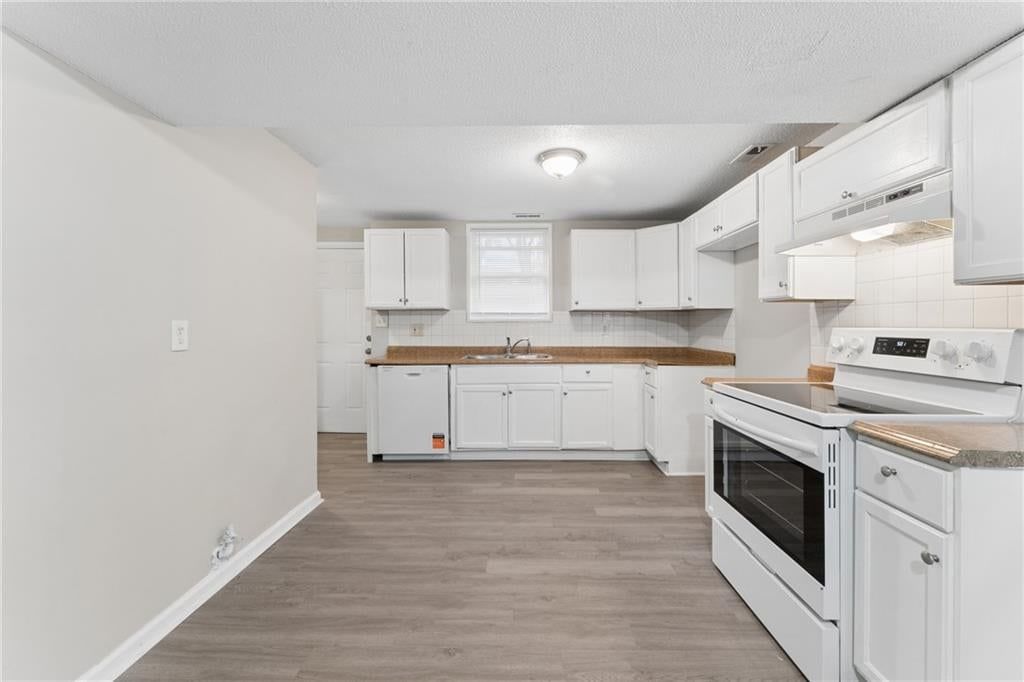 9505 Spring Valley Road — photo 14