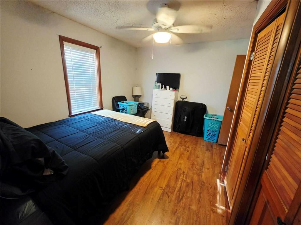 510 W 2nd Street — photo 11