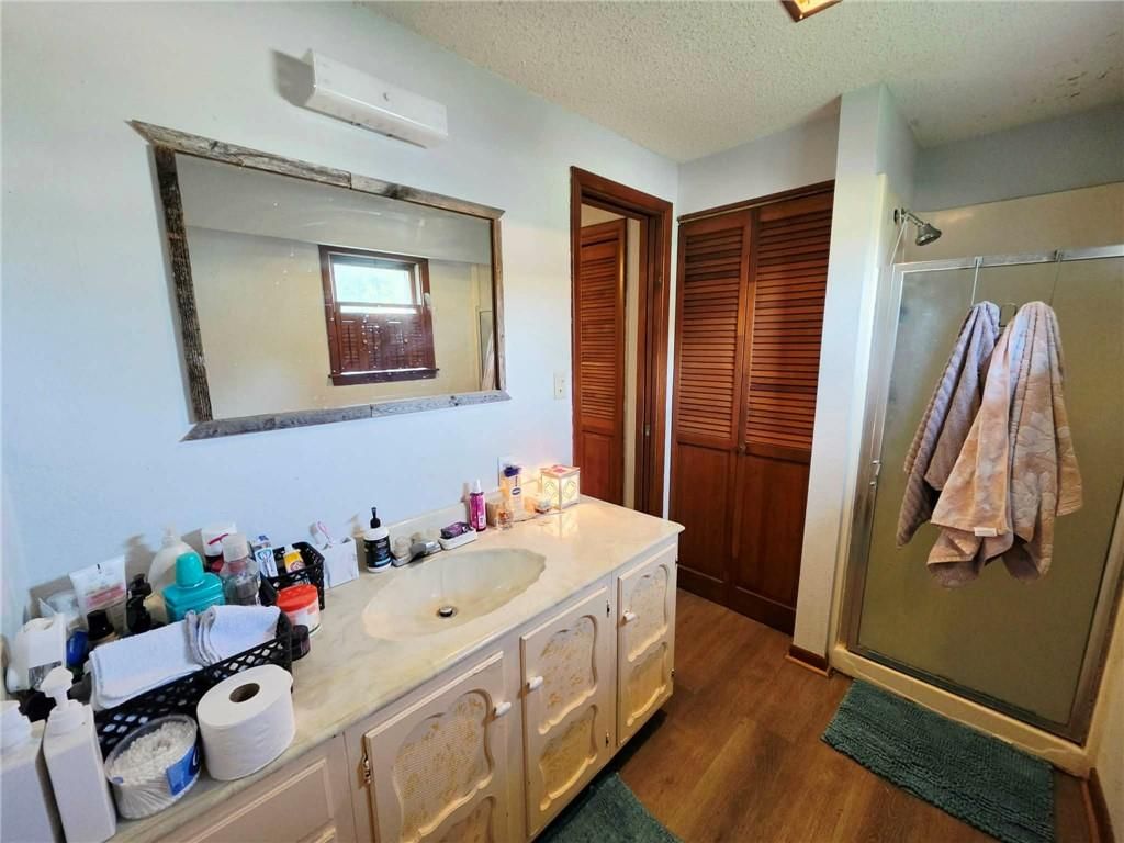 510 W 2nd Street — photo 13