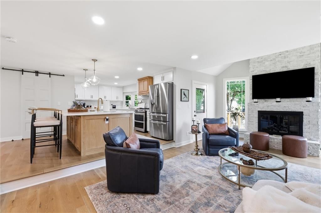7500 W 98th Terrace — photo 3
