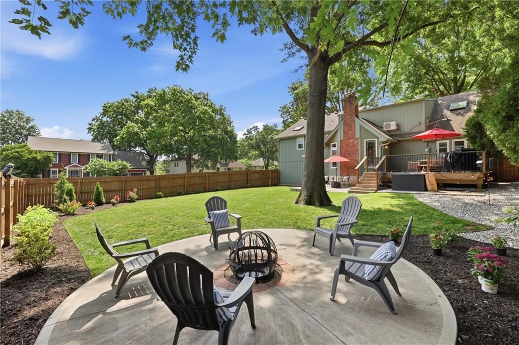 7500 W 98th Terrace — photo 38