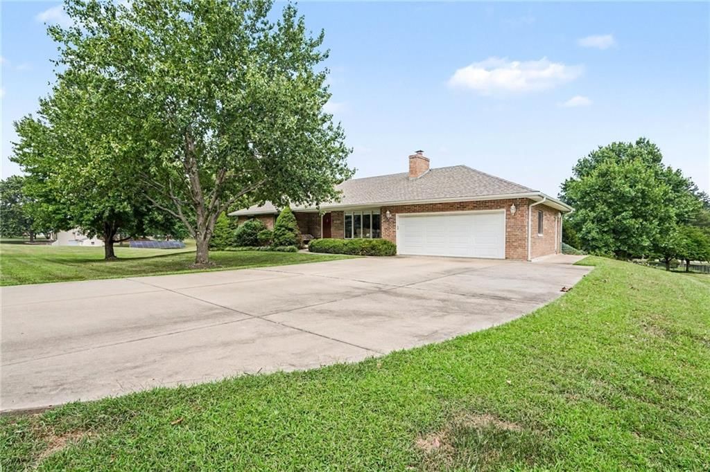 18103 Murphy Road — photo 3