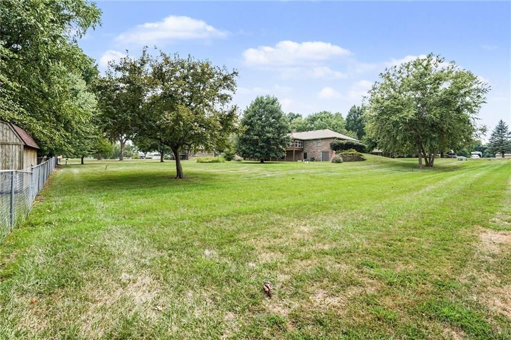 18103 Murphy Road — photo 26