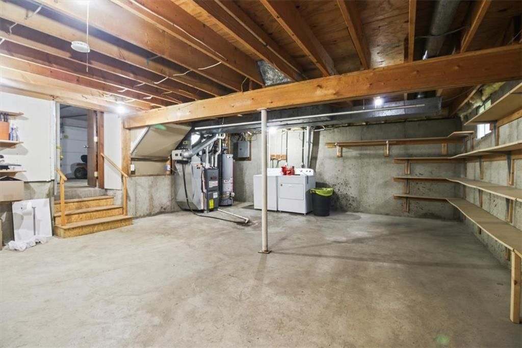 703 E Maple Street — photo 21